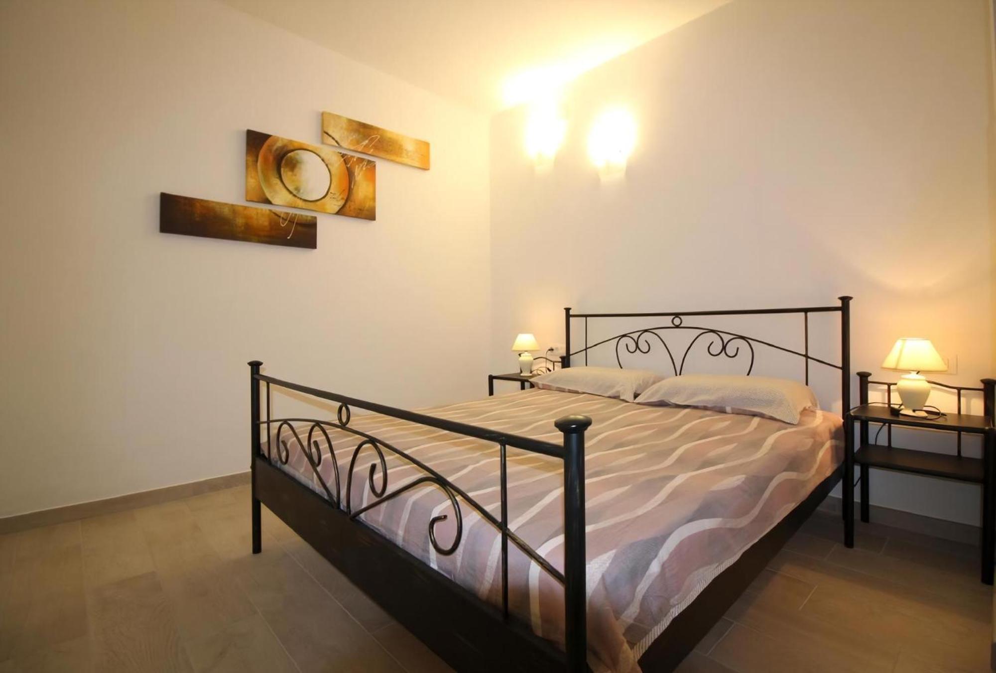 Apartment Sergio Fuer 5 Personen In Strandnaehe Porec